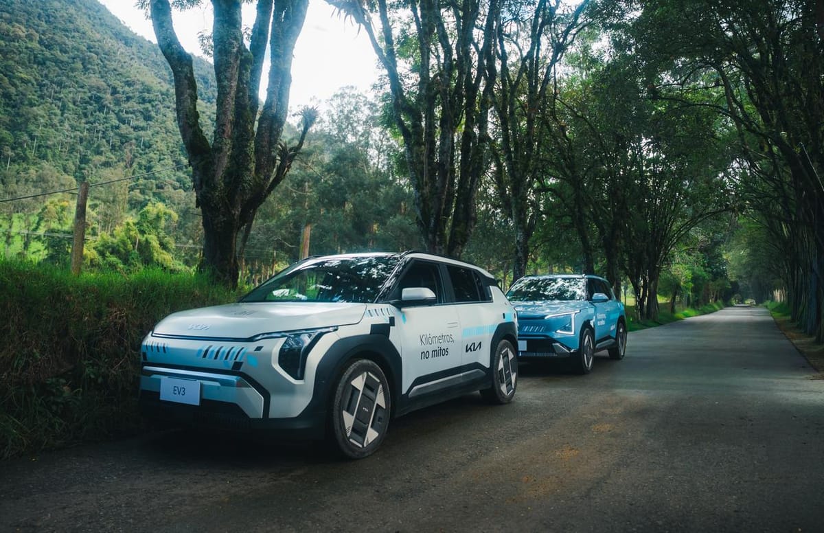 Kia finaliza con éxito su travesía Quito-Bogotá-Quito en vehículos eléctricos